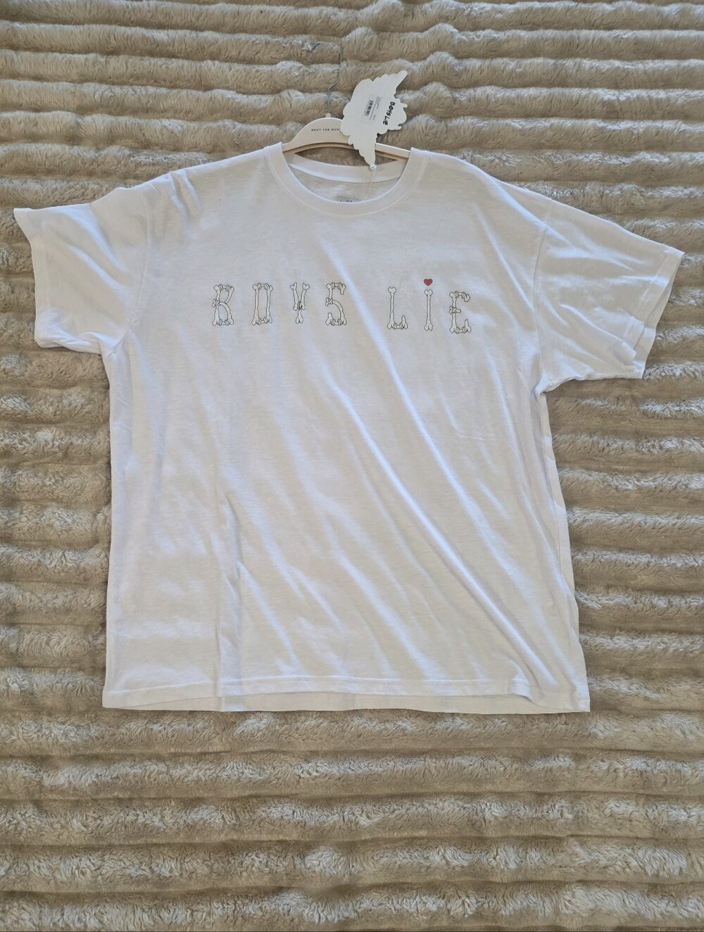 NWT Boys Lie Oversized White Graphic Tee - With Bone Lettering